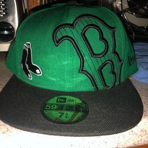 Green Red Sox , Sox with Big B Size (7 3/4)